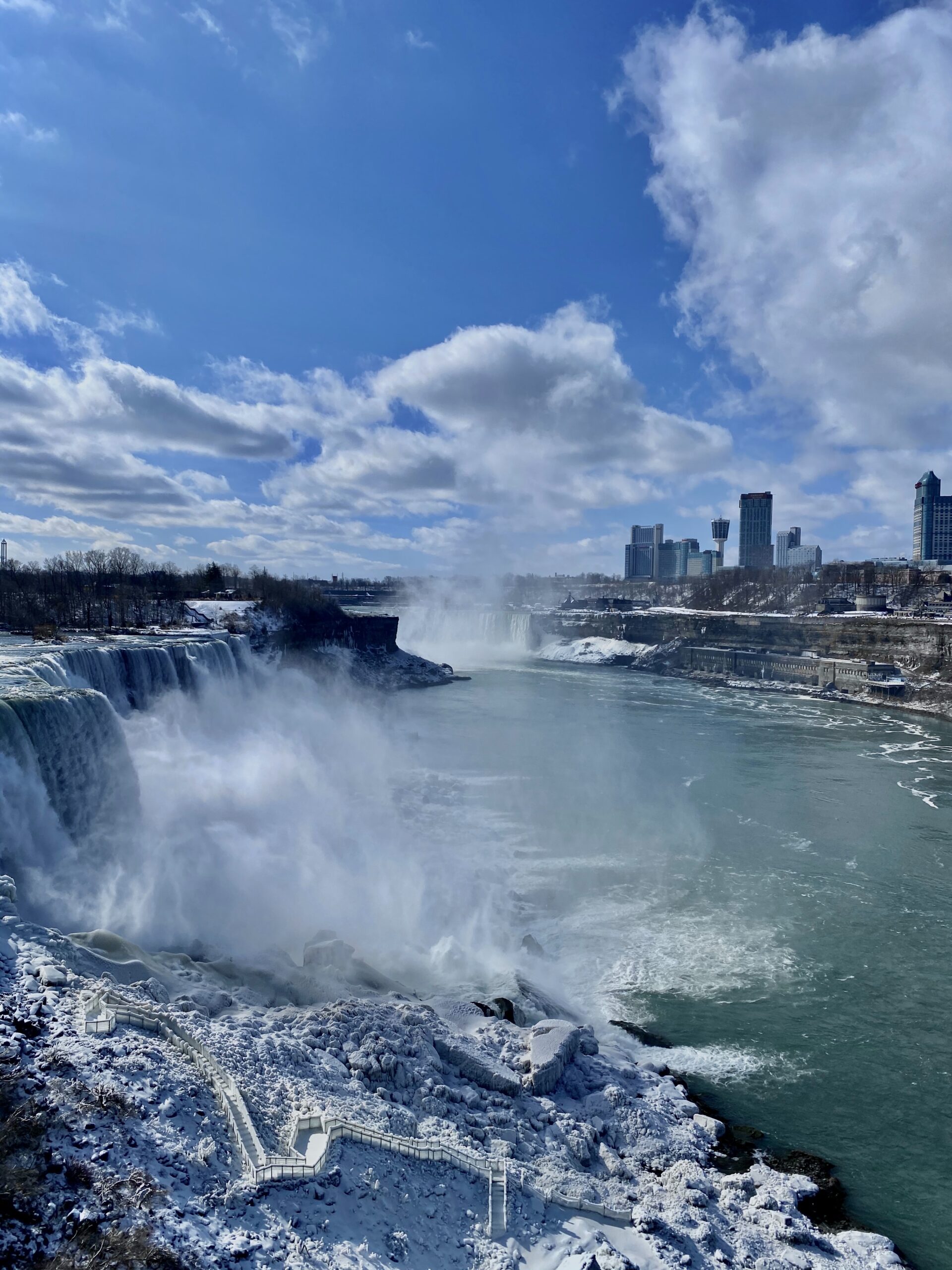 Niagara Falls, New York and Ontario, Canada